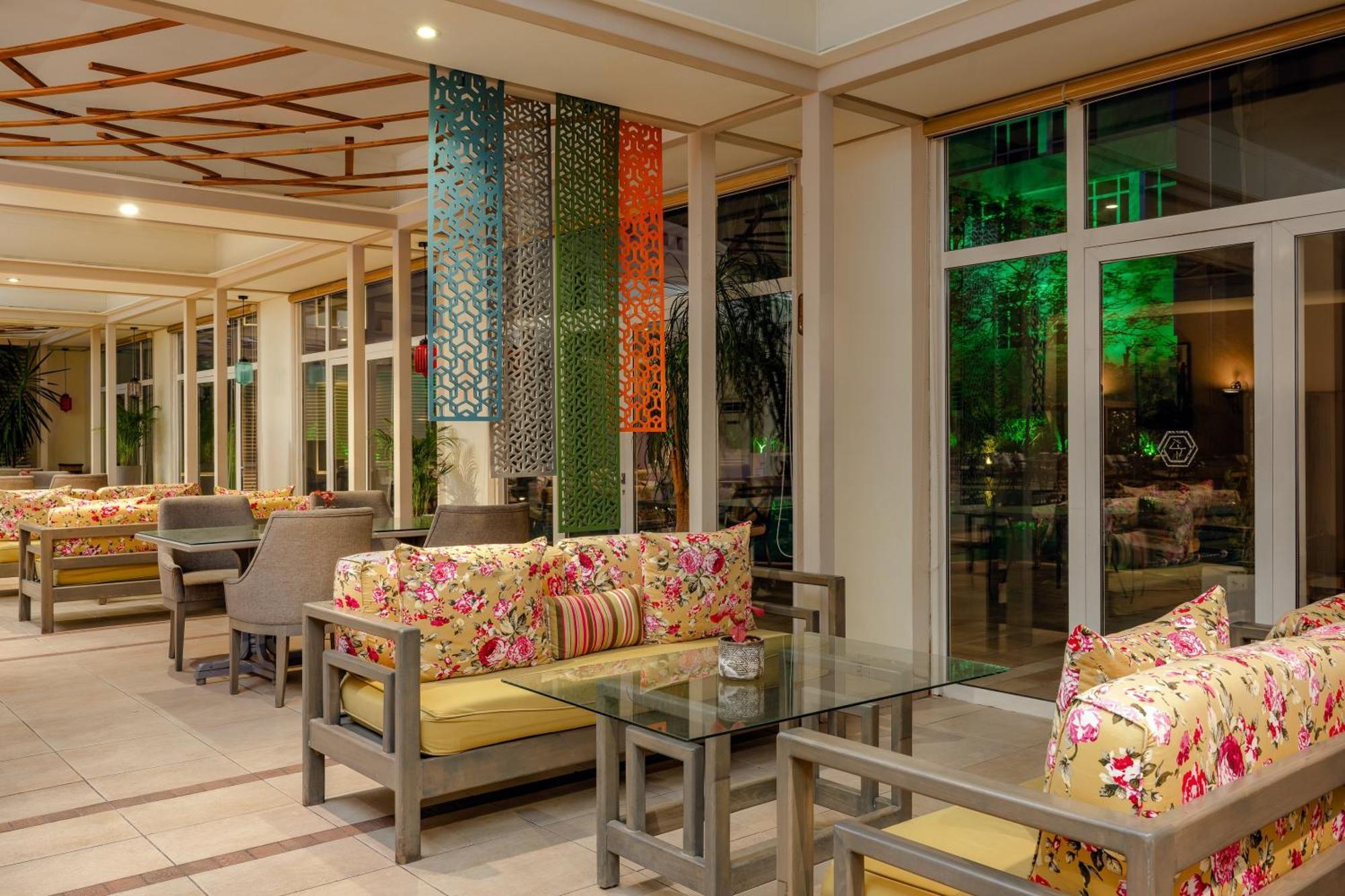 Carlton Al Moaibed Hotel Dammam Exteriör bild The lobby