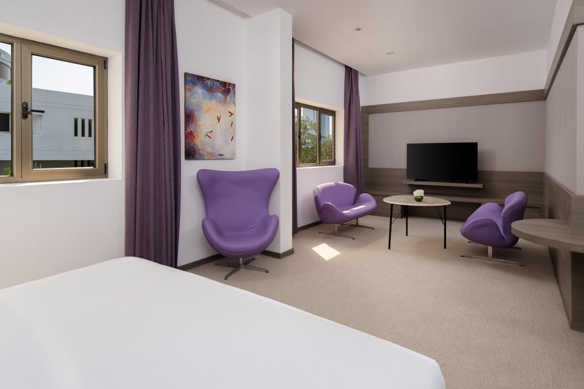Carlton Al Moaibed Hotel Dammam Exteriör bild Suite
