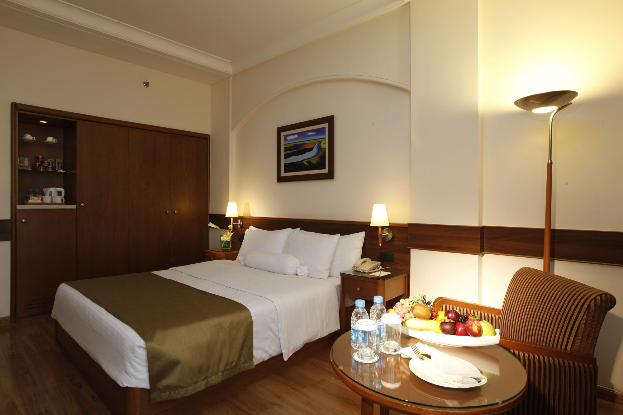 Carlton Al Moaibed Hotel Dammam Exteriör bild A room at the hotel